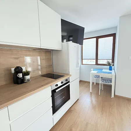 Cool Downtown Apartmán